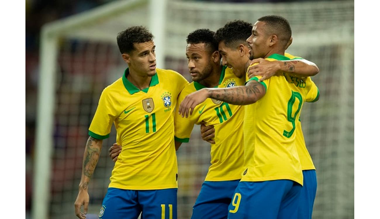 Desempenho da Seleção Brasileira de Futebol e Expectativas para os Torneios